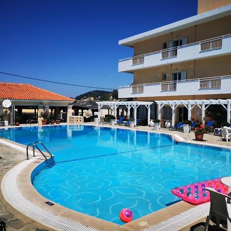 Nafsika Hotel Agios Stefanos Avliotes  Екстериор снимка