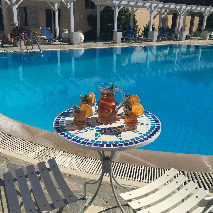 Nafsika Hotel Agios Stefanos Avliotes  Екстериор снимка