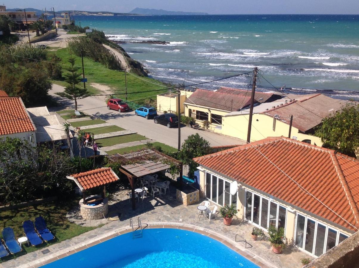 Nafsika Hotel Agios Stefanos Avliotes  Екстериор снимка