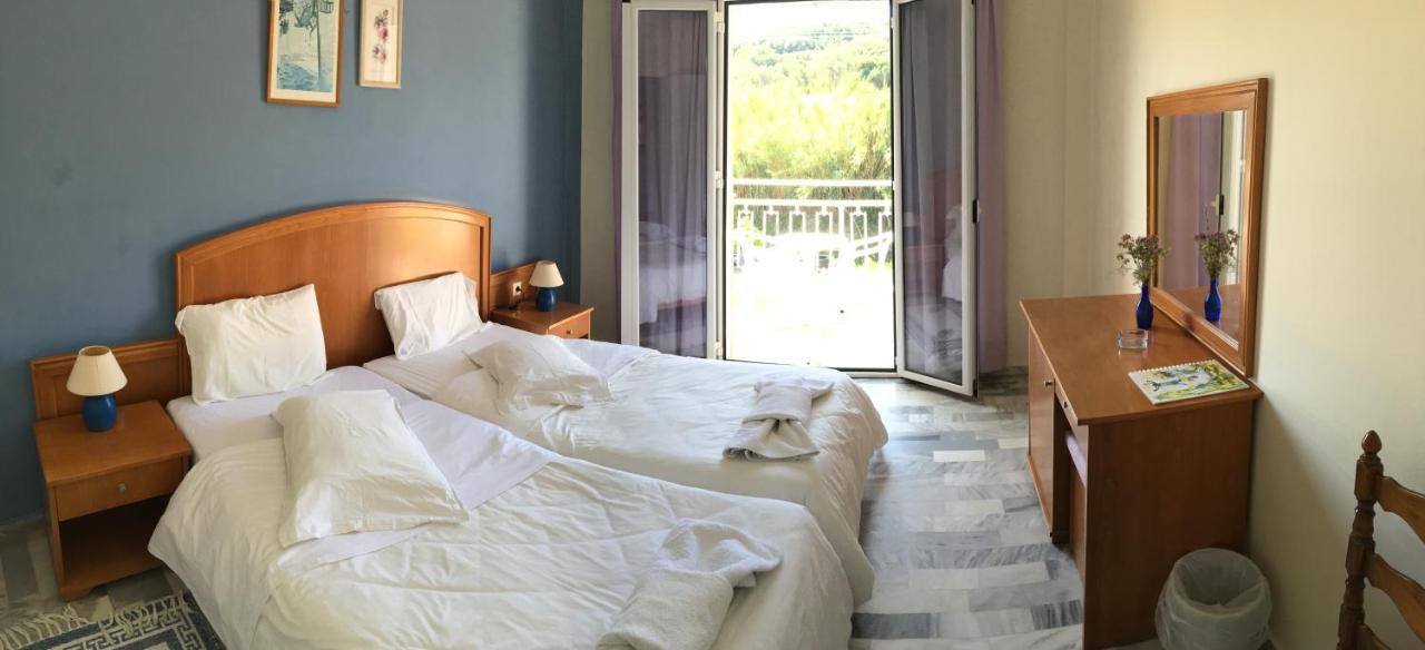 Nafsika Hotel Agios Stefanos Avliotes  Екстериор снимка
